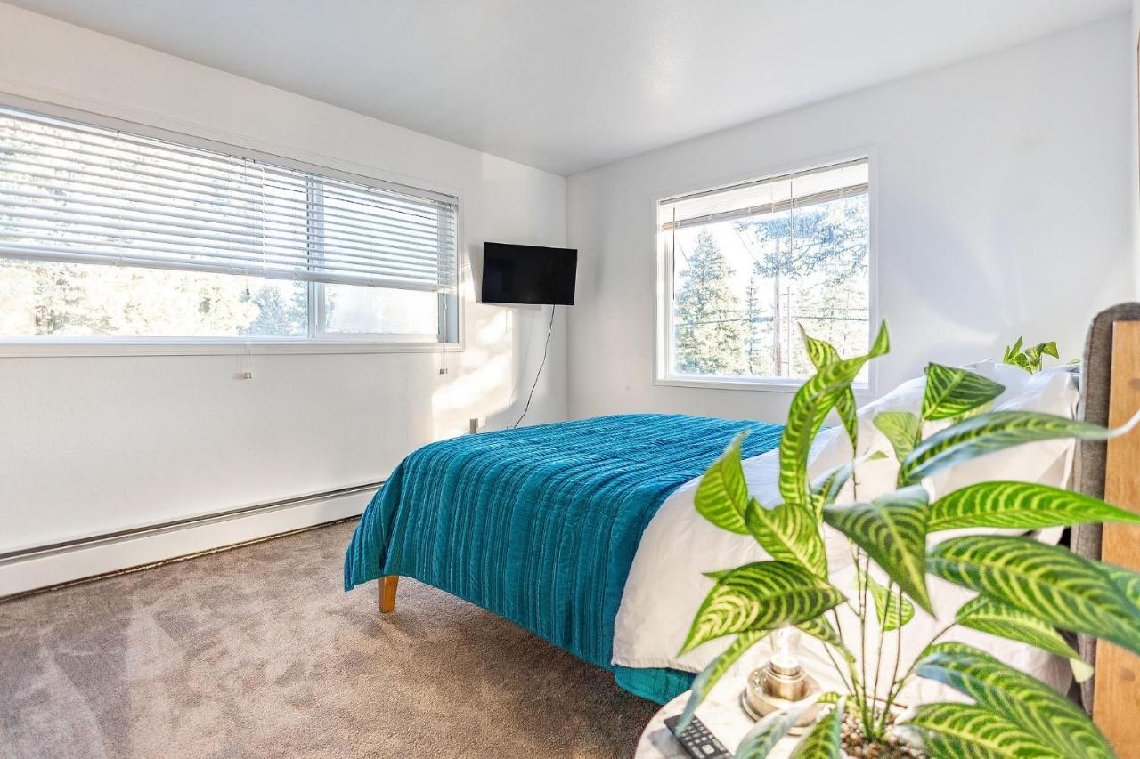 The Rogue Wave-Beach Access, Ocean Views, Private Kodiak Exteriér fotografie