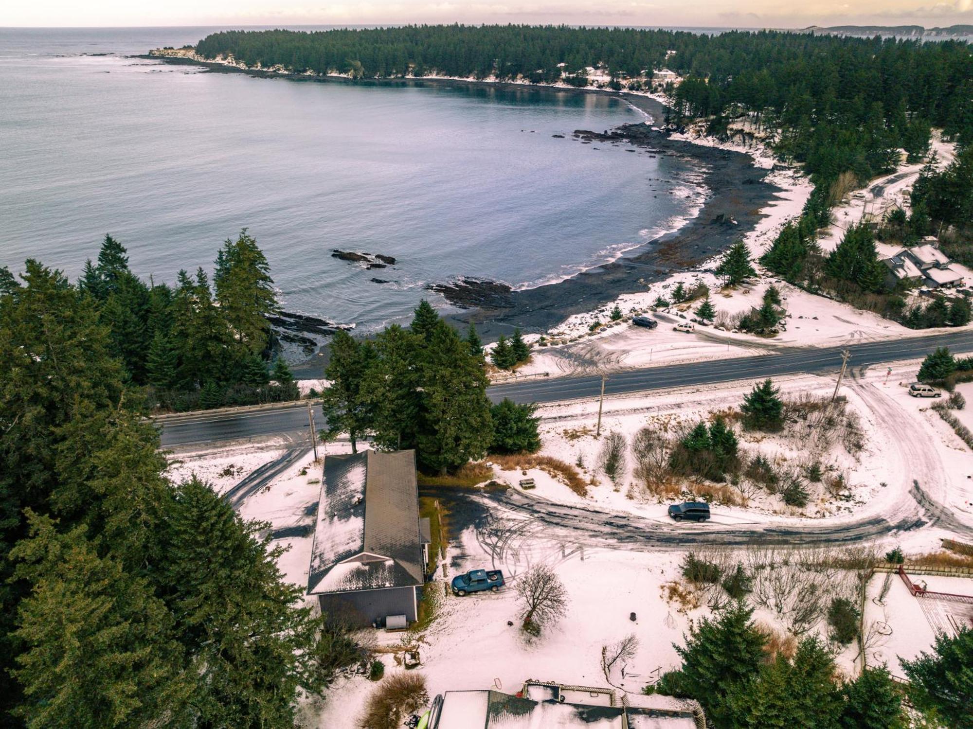 The Rogue Wave-Beach Access, Ocean Views, Private Kodiak Exteriér fotografie